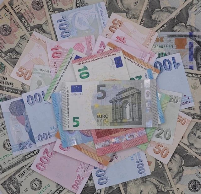 România în Topul Scumpirilor din UE: Inflația Rămâne Ridicată
